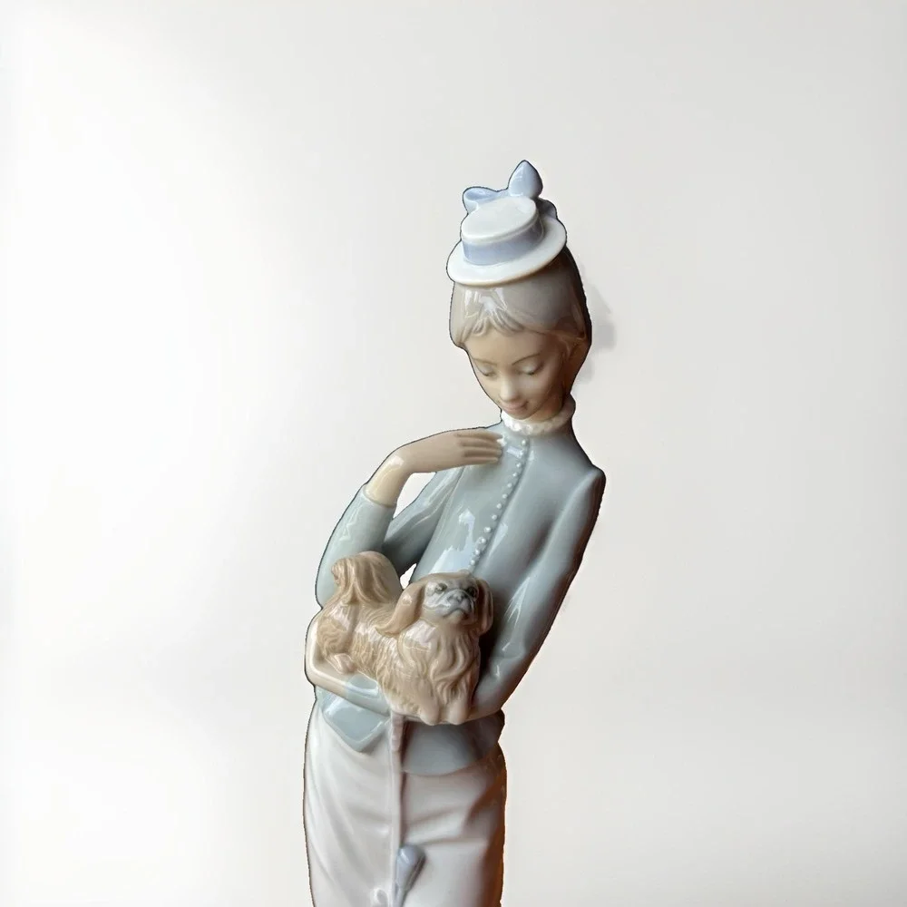 Lladro Traveling Companions 6753 Porcelain Figurine Lady Dog Parasol Vintage 70s